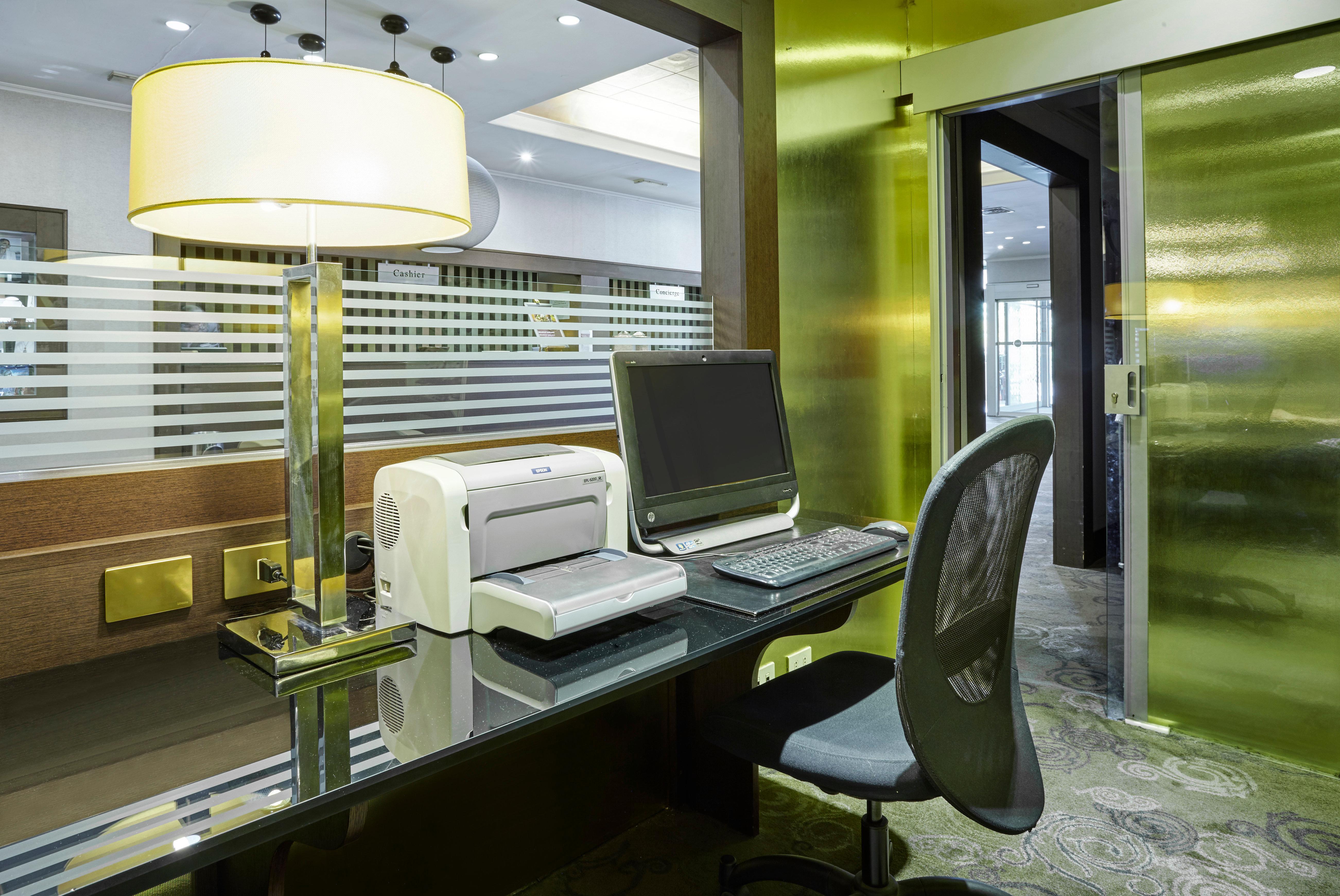 คราวน์ พลาซา โรม เซนต์ปีเตอร์ Hotel ภายนอก รูปภาพ