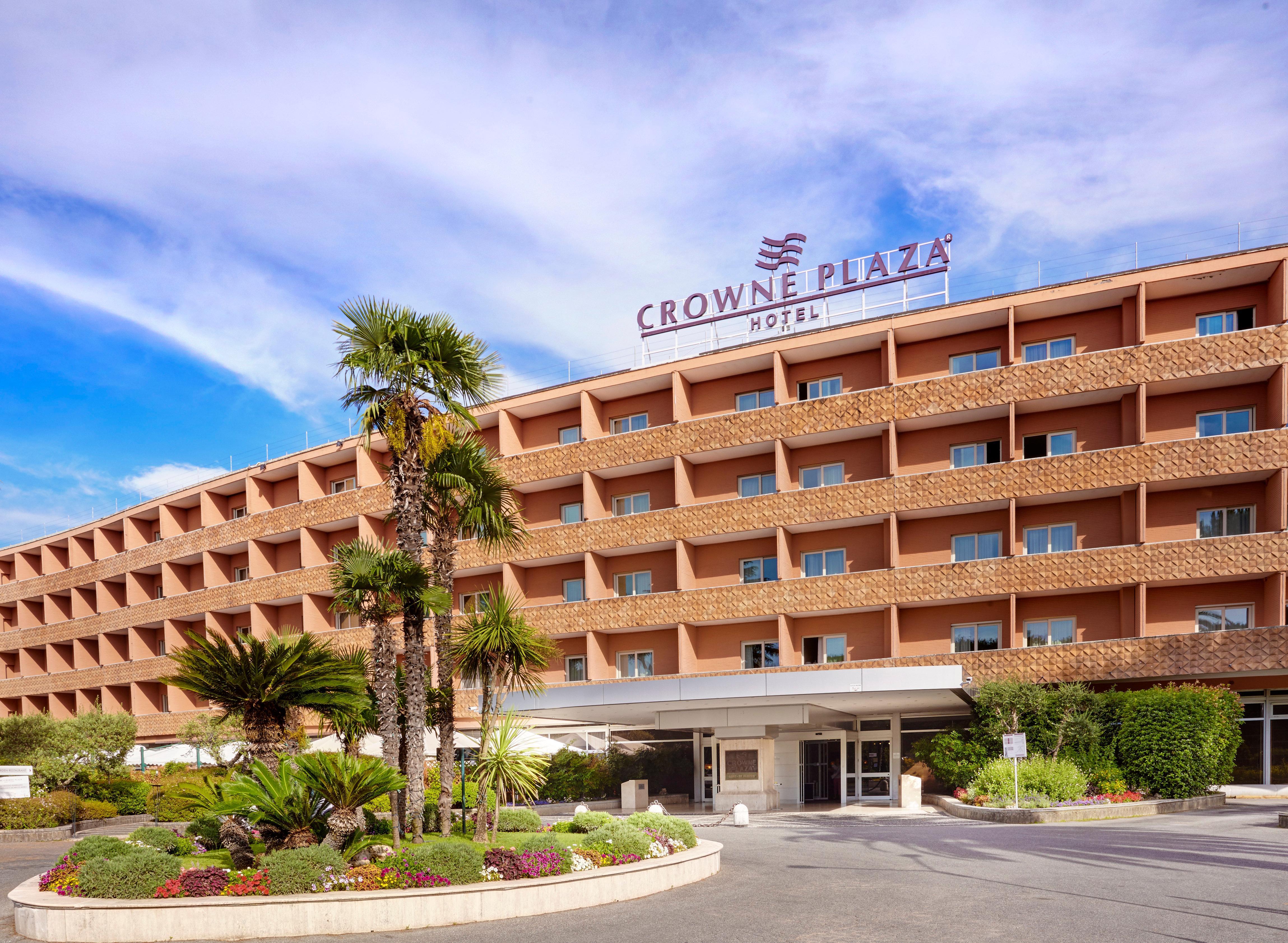 คราวน์ พลาซา โรม เซนต์ปีเตอร์ Hotel ภายนอก รูปภาพ